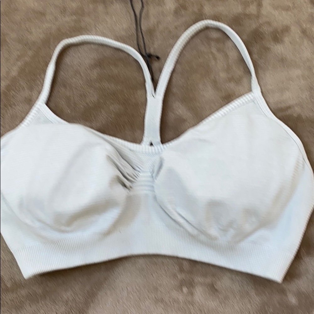 COPY - Bundle of sports bra 2 tone stripes 5x100$ - Picture 10 of 17